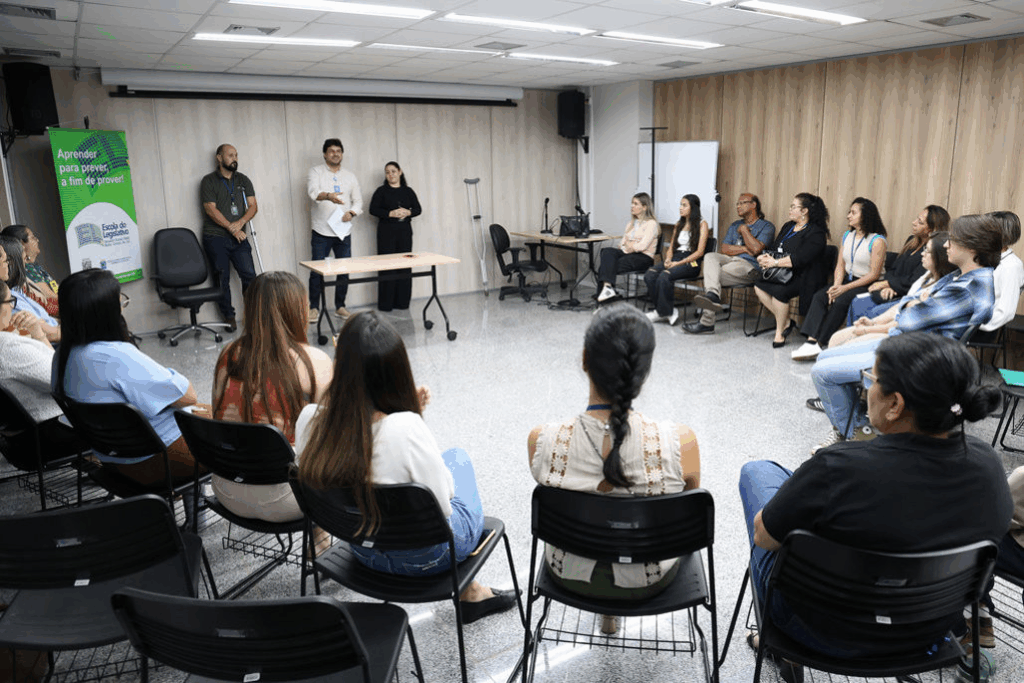 ALEMS conclui curso de Libras e reforça compromisso com inclusão e aprimoramento ALEMS conclui curso de Libras e reforça compromisso com inclusão e aprimoramento