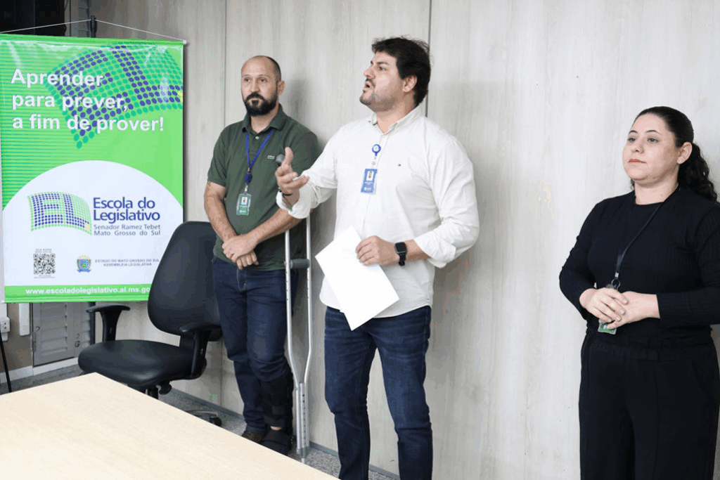 ALEMS conclui curso de Libras e reforça compromisso com inclusão e aprimoramento ALEMS conclui curso de Libras e reforça compromisso com inclusão e aprimoramento