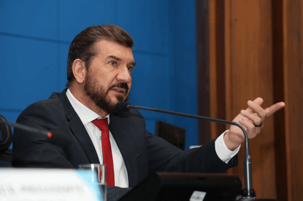 Decreto que institui a Política e a Rede Nacional de Educação Especial Inclusiva gera debate na ALEMS Decreto que institui a Política e a Rede Nacional de Educação Especial Inclusiva gera debate na ALEMS