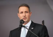 Derrite altera relatório do projeto Antifacção e amplia poder da PF em investigações sobre facções