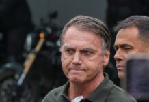 PL suspende atividades e salário de Bolsonaro após início do cumprimento de pena