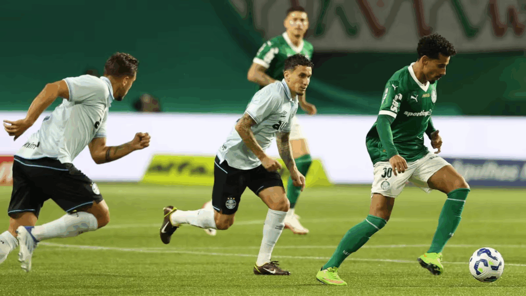 Flamengo decide possível título em BH enquanto Palmeiras tenta sobreviver em Porto Alegre Flamengo decide possível título em BH enquanto Palmeiras tenta sobreviver em Porto Alegre