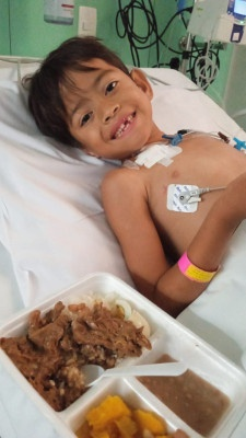 Com problemas renais desde o nascimento, João recebe novo rim aos sete anos Com problemas renais desde o nascimento, João recebe novo rim aos sete anos