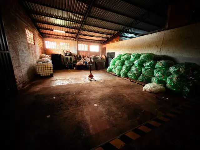 Fábrica de bebidas clandestina é fechada na zona rural de Terenos Fábrica de bebidas clandestina é fechada na zona rural de Terenos