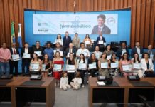 Farmacêuticos recebem homenagens em noite solene na ALEMS