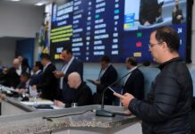 Câmara abre espaço na Tribuna para discutir sobre impasse na feira na Praça do Peixe