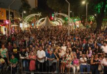 Entre fé, emoção e encontros, Natal na Praça reúne mais de 4 mil pessoas