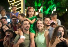 Parada Natalina encerra temporada com mais de 5 mil pessoas no Centro