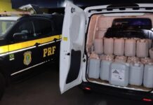 PRF apreende 700 litros de agrotóxicos irregulares em Nova Andradina