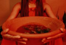 “Dobra no Tempo” estreia em Campo Grande com ritual de dança e ancestralidade