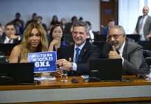 Senado avança em proposta que põe fim à escala 6×1; o que acontece agora