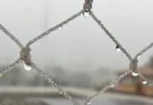 Chuva já chega a Campo Grande acompanhada de vento