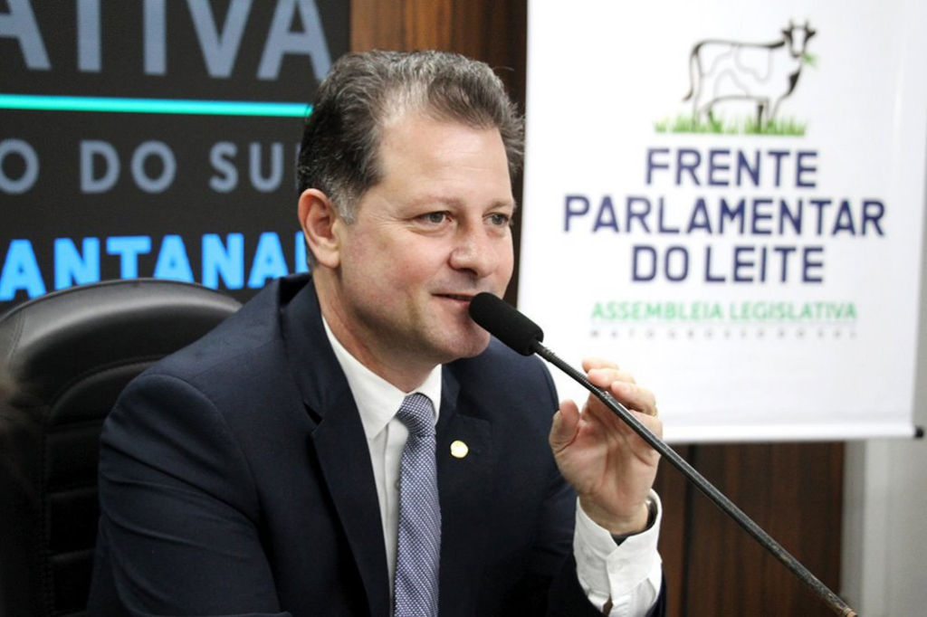 Renato Câmara fecha 2025 com mais de R$ 3 milhões em investimentos nos municípios Renato Câmara fecha 2025 com mais de R$ 3 milhões em investimentos nos municípios