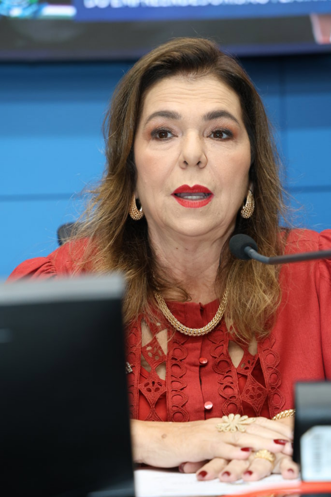 Reconhecimento às mulheres empreendedoras marca sessão solene na ALEMS