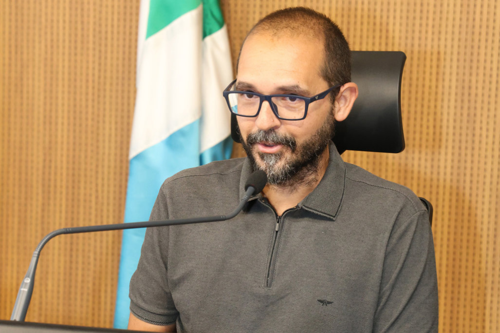 Seminário: Violência e censura atingem nove em cada dez professores, mostra pesquisa Seminário: Violência e censura atingem nove em cada dez professores, mostra pesquisa