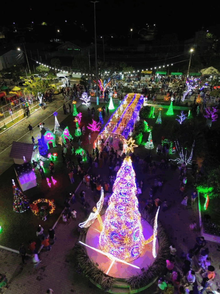 Em Caracol, OVNI surpreende população na noite da chegada do Papai Noel