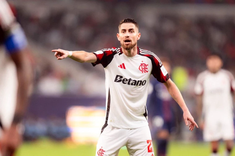 Após empate em 1 a 1, Flamengo perde o título Mundial nos pênaltis para o PSG Após empate em 1 a 1, Flamengo perde o título Mundial nos pênaltis para o PSG