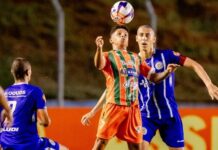 Erros defensivos custam caro: Naviraiense perde na estreia da Copinha