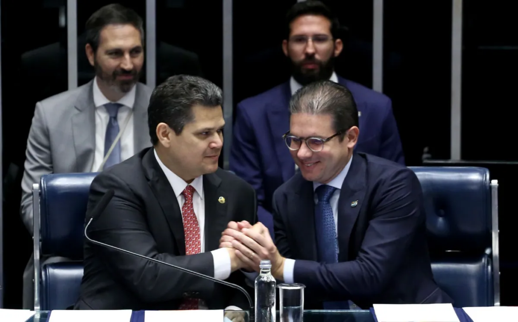 Sem chefes do Congresso, governo e STF realizam atos pelos três anos do 8 de Janeiro