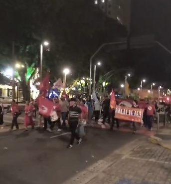 Manifestantes ocupam ruas de Campo Grande em ato contra ataques de 8 de janeiro Manifestantes ocupam ruas de Campo Grande em ato contra ataques de 8 de janeiro