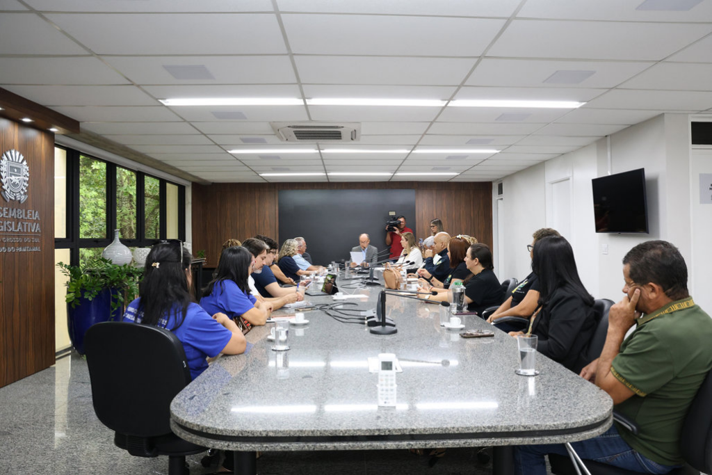 ALEMS impulsiona debates e políticas na área da educação