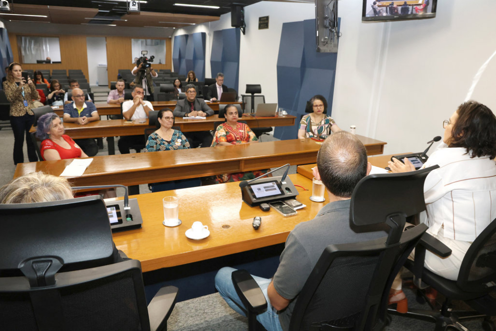 ALEMS impulsiona debates e políticas na área da educação