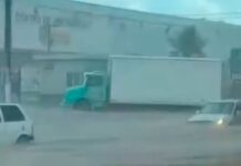 Vídeos: nova pancada de chuva deixa ruas e avenidas alagadas na Capital pelo 2º dia seguido