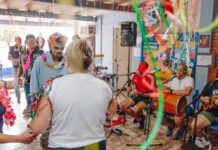 Carnaval vira ferramenta de cuidado e quebra estigmas no CAPS Margarida