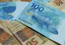 Novo salário mínimo de R$ 1.621 começa a ser pago nesta segunda-feira