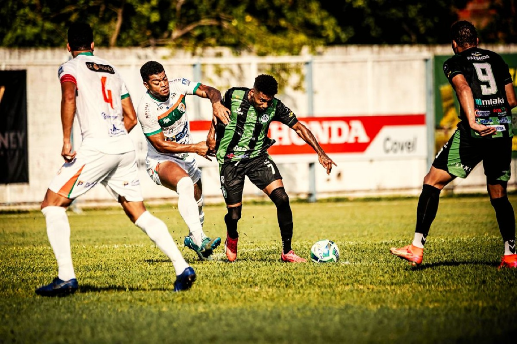Rodada do Estadual tem pênalti decisivo, viradas e confusão à beira do campo