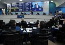 Saúde, segurança nas escolas e autismo são temas de projetos aprovados na Câmara