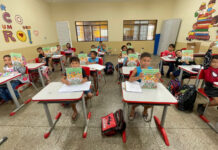 Mais de 2,8 mil alunos da REME recebem materiais do MS Alfabetiza em Corumbá