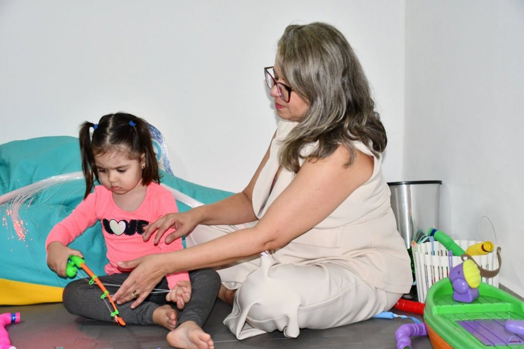 Abril Azul: ALEMS fortalece debate sobre autismo e destaca desafios e avanços Abril Azul: ALEMS fortalece debate sobre autismo e destaca desafios e avanços