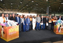 Fiems participa de encerramento oficial da Campanha Seu Abraço Aquece