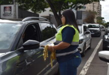 Agetran realiza ação educativa do Maio Amarelo na Praça do Rádio