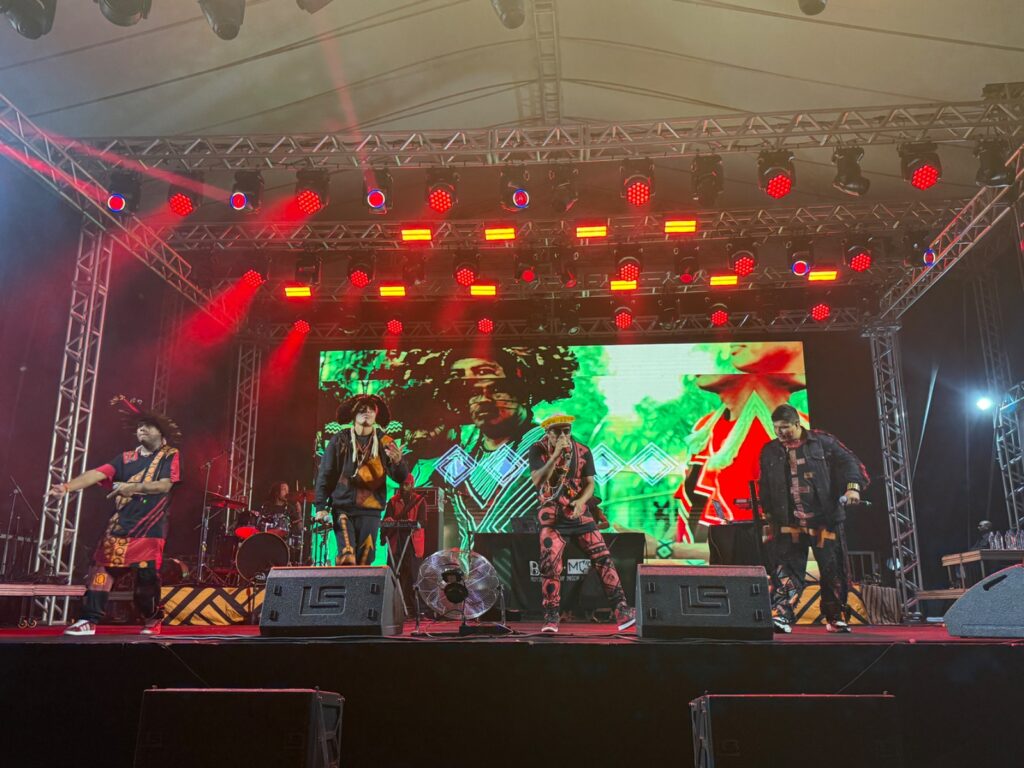 Brô MC’s amplia voz indígena entre música, formação e justiça climática em agenda nacional Brô MC’s amplia voz indígena entre música, formação e justiça climática em agenda nacional