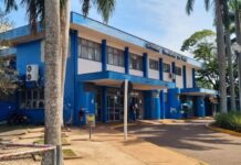 Viatura do DOF capota entre Dourados e Laguna Carapã e deixa policiais feridos
