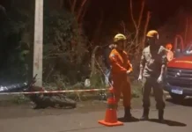 Homem morre após perder controle de moto e colidir contra poste de energia