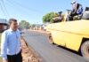 Depois de décadas de espera, moradores veem recapeamento avançar no Jardim dos Estados