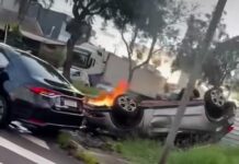 Vídeo: carro capota e pega fogo no bairro Monte Castelo ao ser atingido por outro