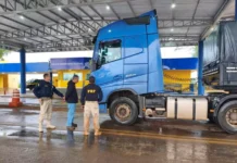 PRF recupera em MS carreta roubada em SP; caminhoneiro estava em cárcere