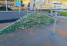 PRF apreende 315 kg de cocaína em bitrem que seguia para o porto do PR