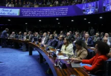 Empresários atacam PEC 6×1 no Senado; sindicatos e governo defendem
