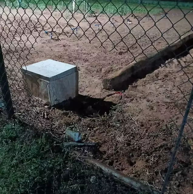 Grupo armado invade presídio da Gameleira e resgata sobrinho de Tio Arantes Grupo armado invade presídio da Gameleira e resgata sobrinho de Tio Arantes