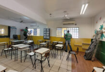 Prefeitura de Corumbá realiza mutirão de limpeza e dedetização nas escolas da REME durante recesso