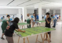 Inspirado na Copa do Mundo, torneio de futebol de botão acontece no Bosque dos Ipês