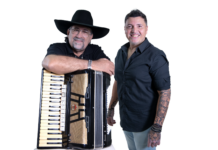 Asilo São João Bosco celebra Dia dos Avós com show de Marlon Maciel