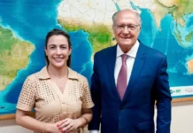 Soraya desiste de ser suplente de Vander e confirma candidatura à reeleição