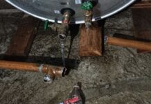 Furto de canos de cobre da rede de água causa alagamento em enfermaria do Hospital da Vida