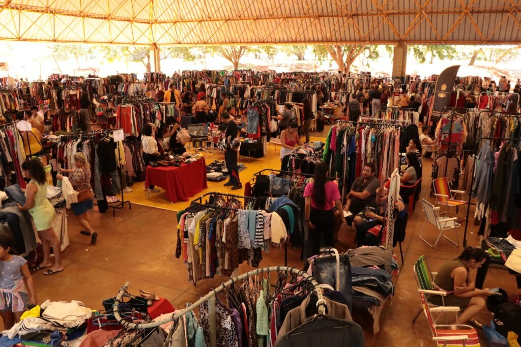 Desapega Campo Grande reúne cerca de 90 brechós com mais de 25 mil itens a partir de R$ 2
